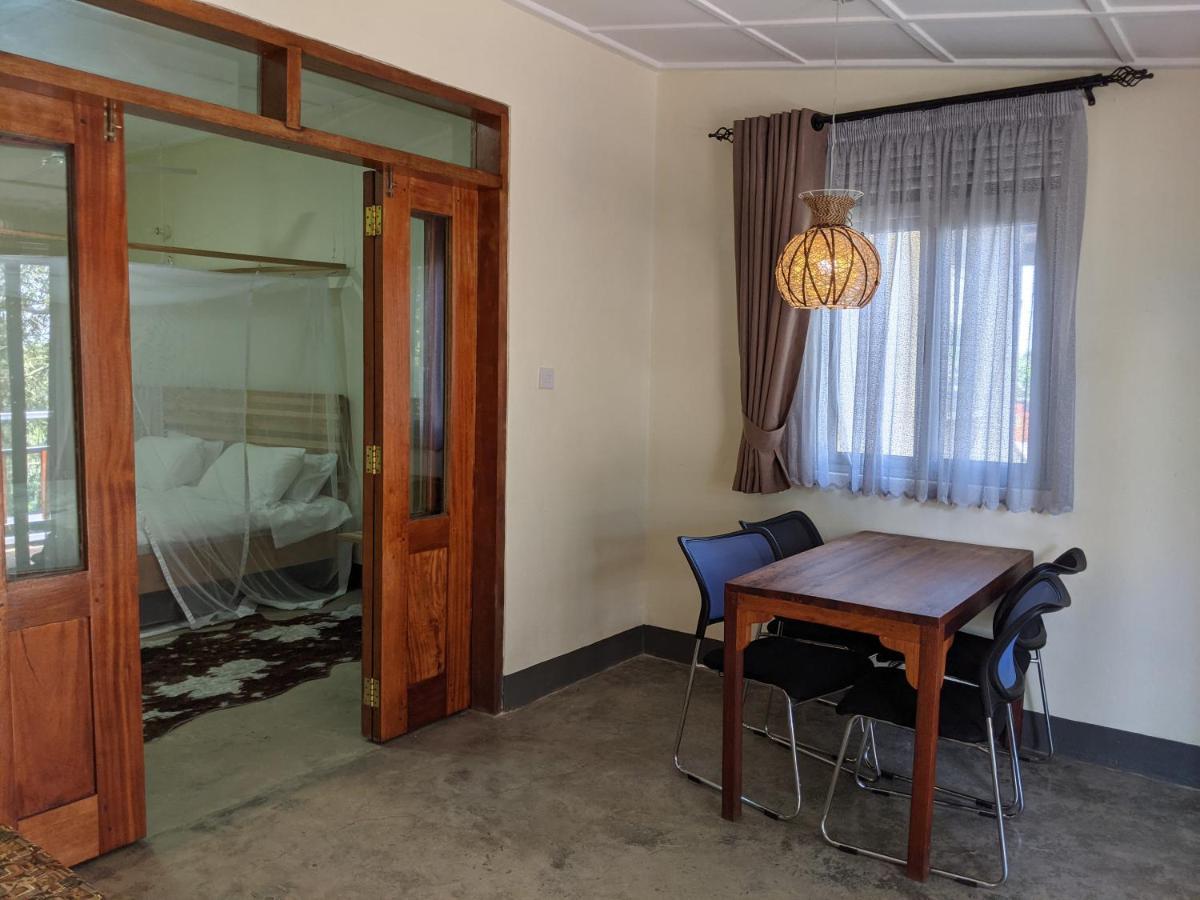 Dutchess Hotel And Restaurant Fort Portal 外观 照片