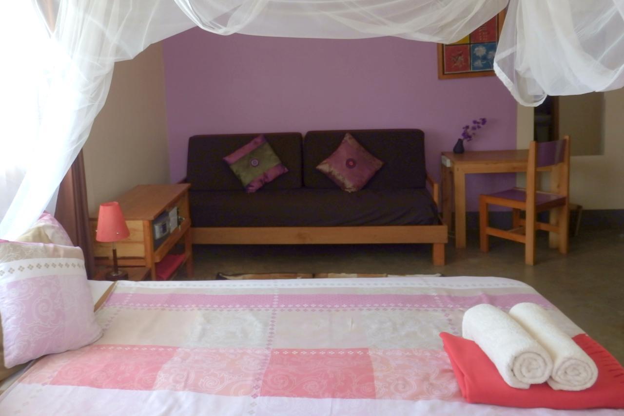 Dutchess Hotel And Restaurant Fort Portal 外观 照片