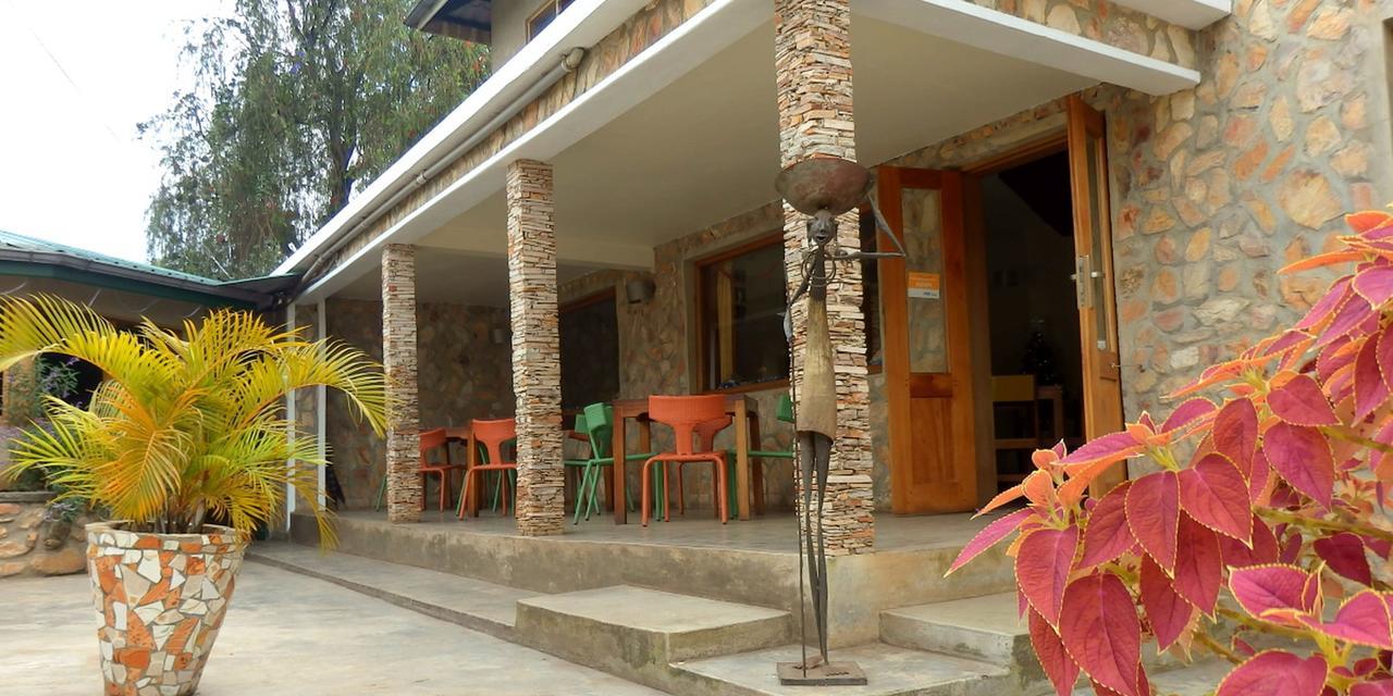 Dutchess Hotel And Restaurant Fort Portal 外观 照片